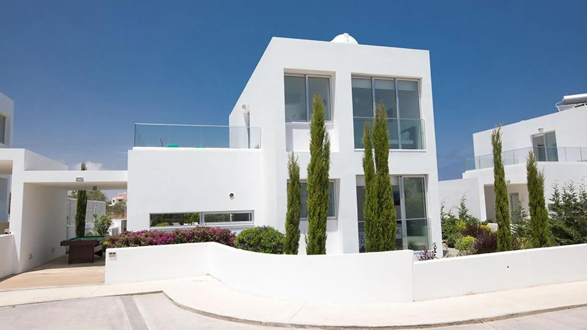 Villa Ochosto Helios - Beautiful 5 Bedroom Protaras Villa - Walking Distance To Fig Tree Bay Beach