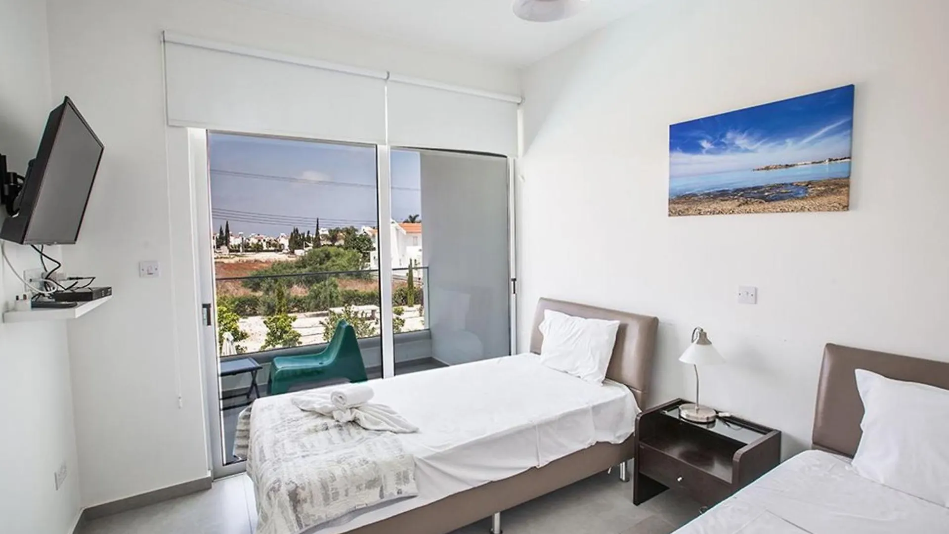 Villa Ochosto Helios - Beautiful 5 Bedroom Protaras Villa - Walking Distance To Fig Tree Bay Beach